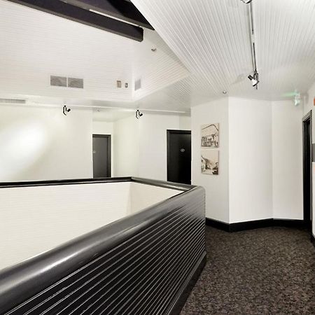 Independence Square Unit 313, Downtown Hotel Room In Aspen With Rooftop Hot Tub Exterior photo